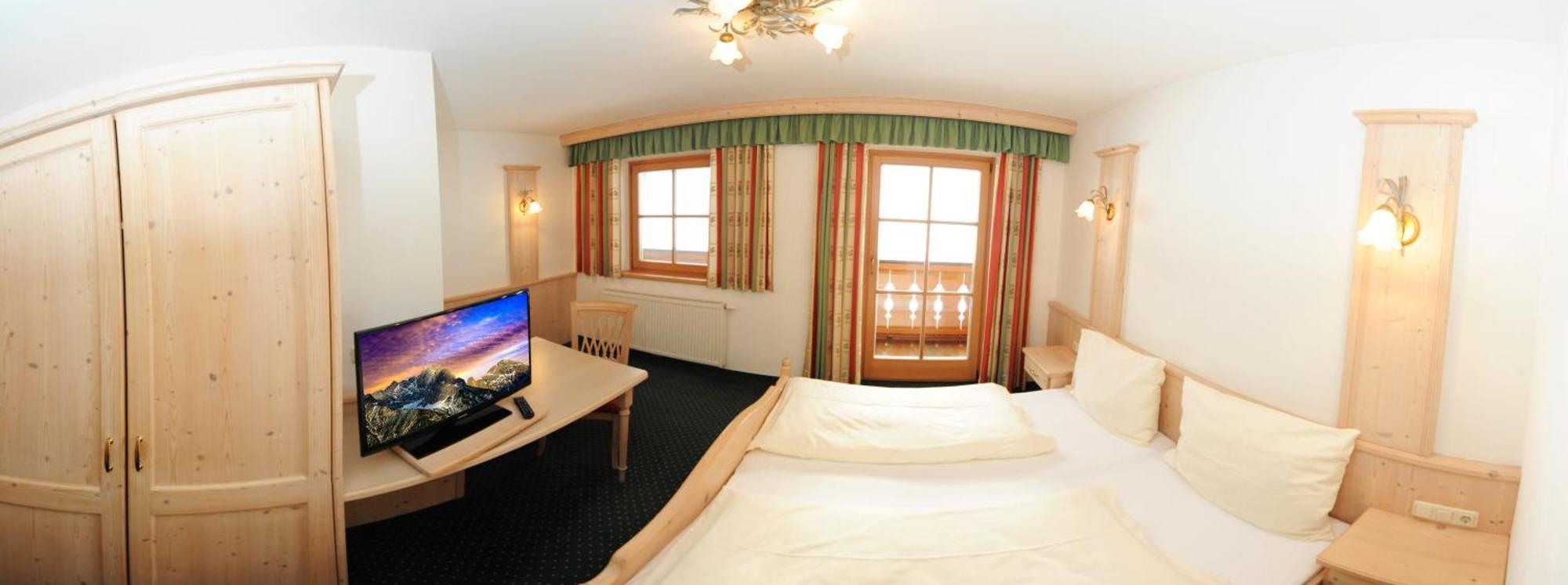 Riederhof Hotel Леоганг Екстериор снимка